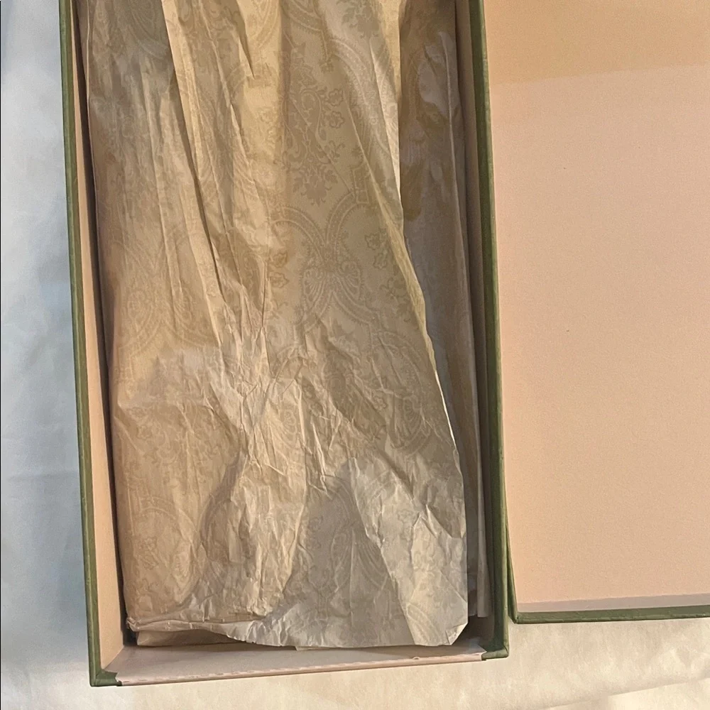Gucci Olive Green Patterned Box